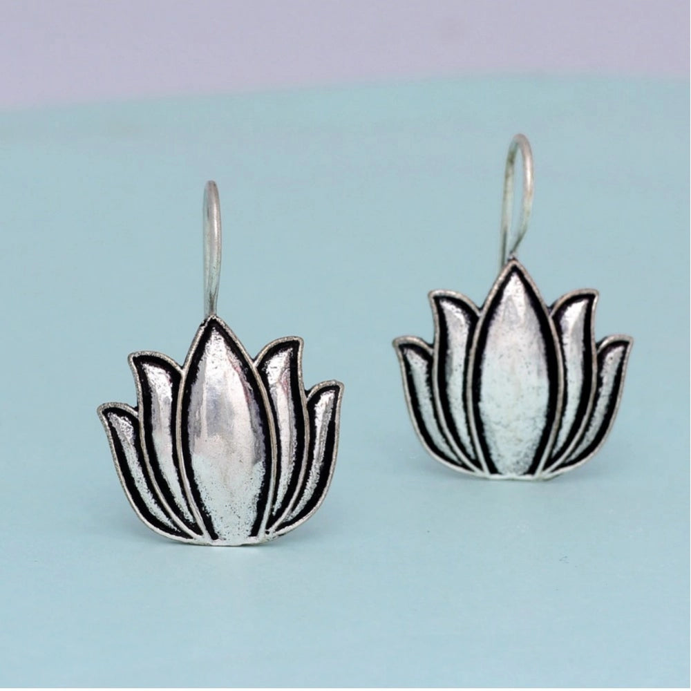 Generic Women's Lotus Oxidised Silver Plated Stud Dangler Earrings